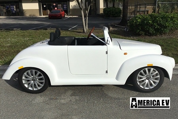 White America EV 39 Roadster 4 Passenger Golf Cart affordable golf cart rental, golf cart rent lehigh acres