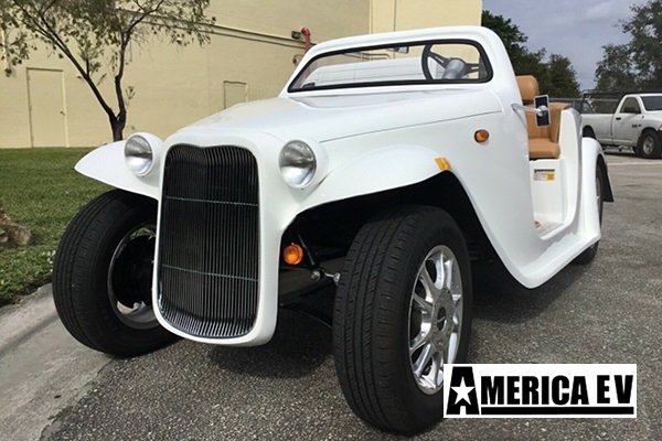 White America EV California Roadster 4 Passenger Golf Cart affordable golf cart rental, golf cart rent lehigh acres